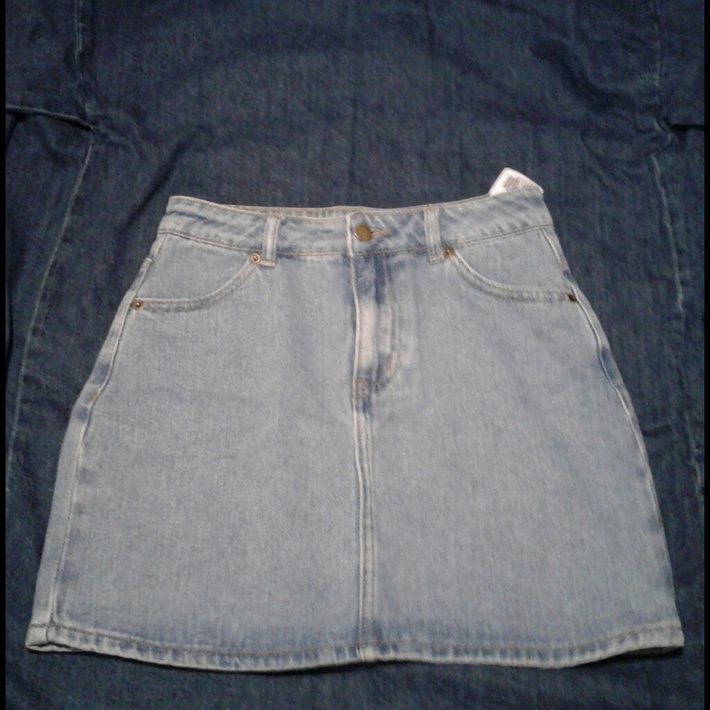Forever 21 skirt